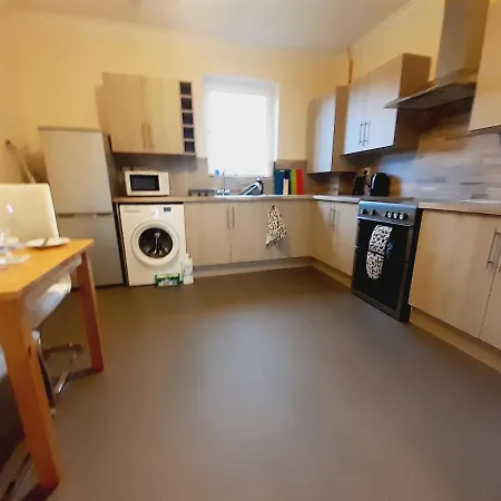 Carvetii - Vincent House - Large 3 Bedroom Apartment With On-Site Parking Lochgelly Exterior photo