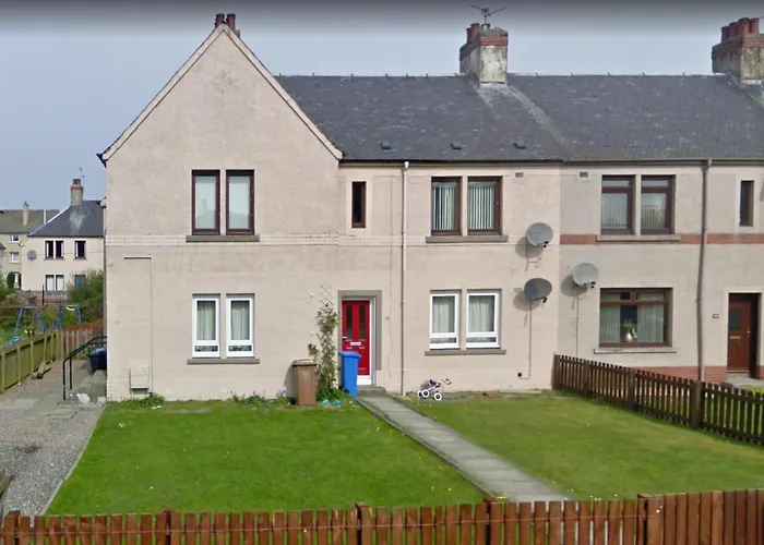 Carvetii - Vincent House - Large 3 Bedroom Apartment With On-Site Parking