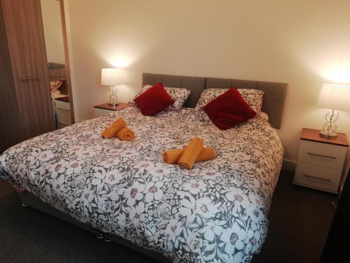 Apartment Carvetii - Vincent House - Large 3 Bedroom With On-site Parking